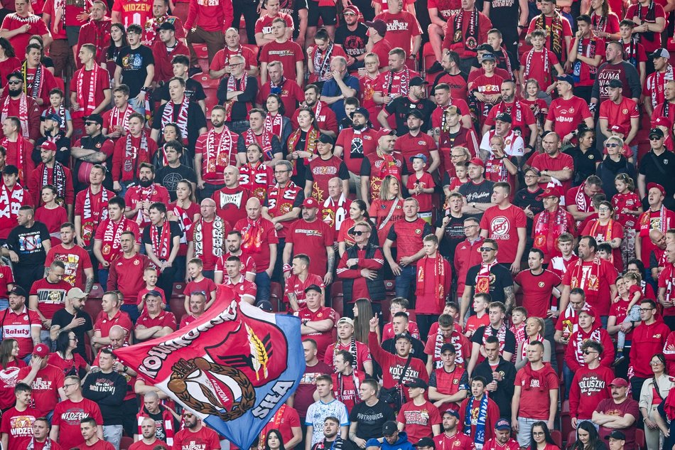 Kibice na meczu Widzewa Łódź