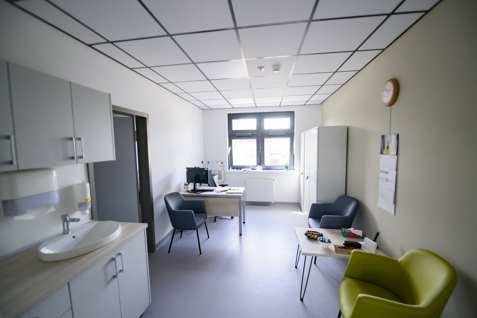 Łódź. Centrum Pomocy Psychiatrycznej dla Młodzieży w Łodzi po remoncie. Co za efekty!