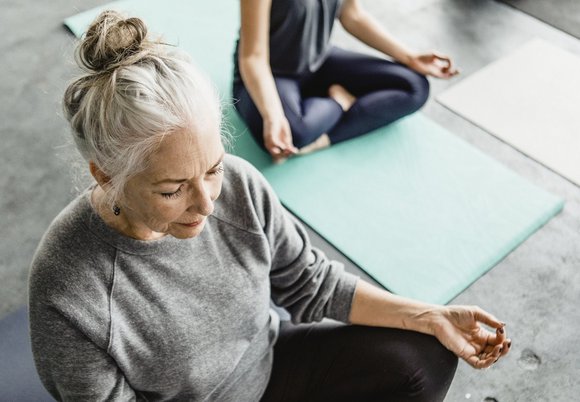Łódź. Medytacja w Cyrku Pod Zielonym Xiężycem w Łodzi. Niezwykła propozycja dla seniorów