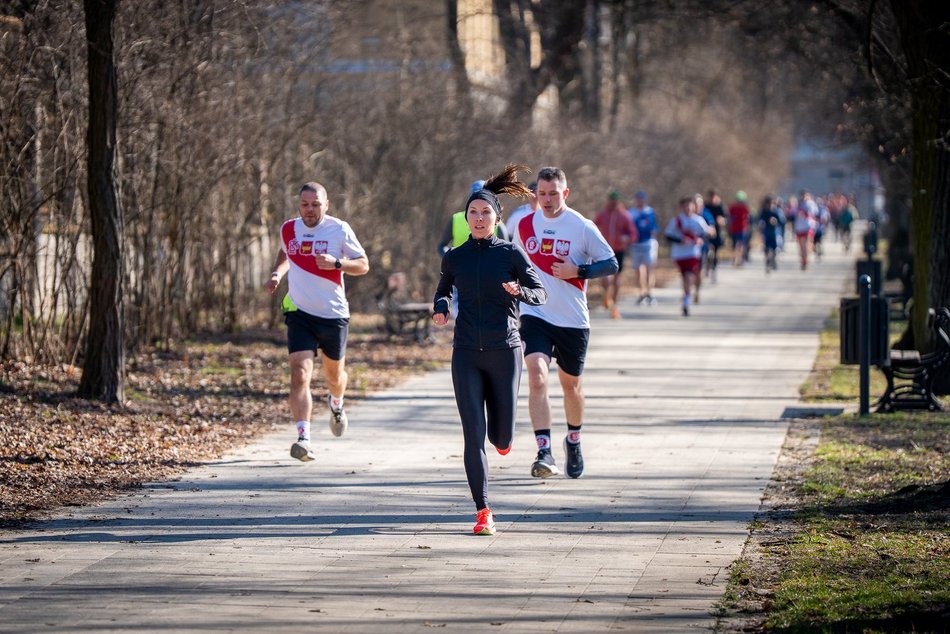 Łódź. Parkrun w Parku Poniatowskiego w Łodzi. Brałeś udział w biegu? Znajdź się na zdjęciach!