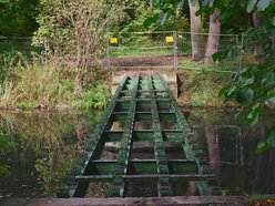 Będzie nowa kładka w parku Julianowskim w Łodzi. Remont już się rozpoczął