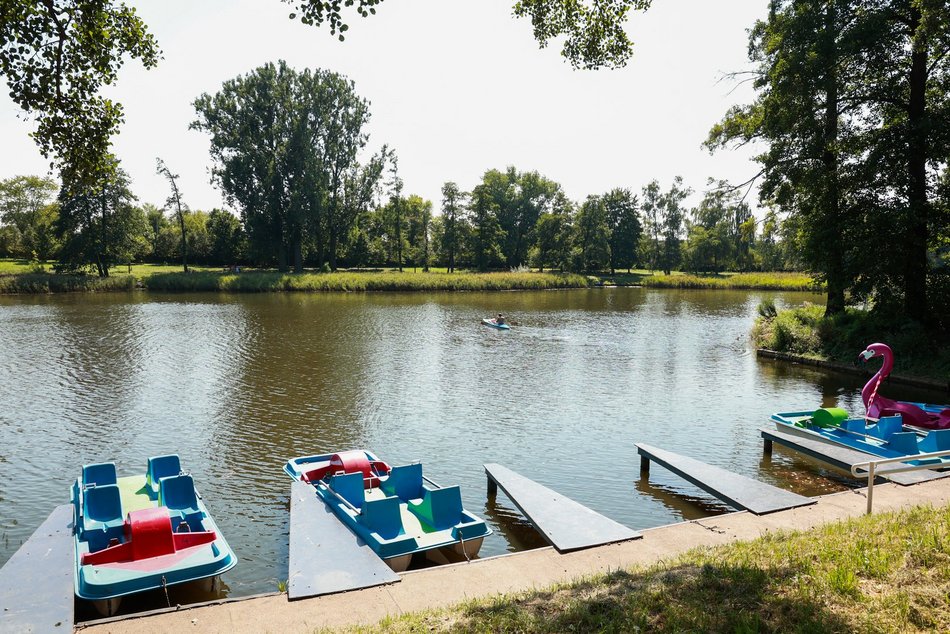 Łódź. Upalny weekend na Stawach Jana w Łodzi. Tak wypoczywają łodzianie!