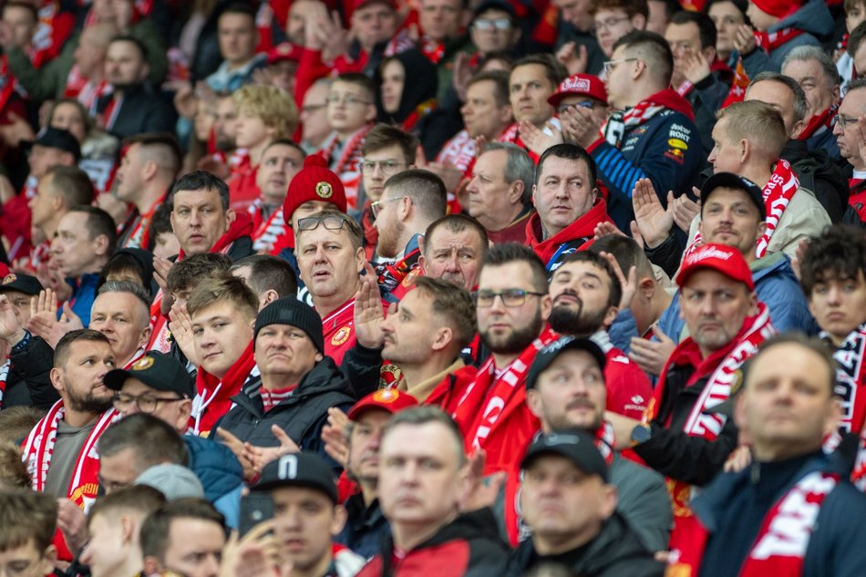 Łódź. Kibice na meczu Widzewa Łódź z Górnikiem Zabrze. Byłeś/aś? Znajdź się w galerii!