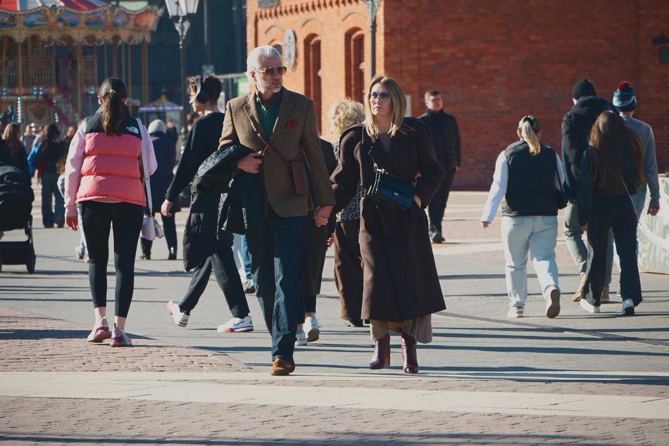 Park Staromiejski i Manufaktura skąpane w wiosennym słońcu