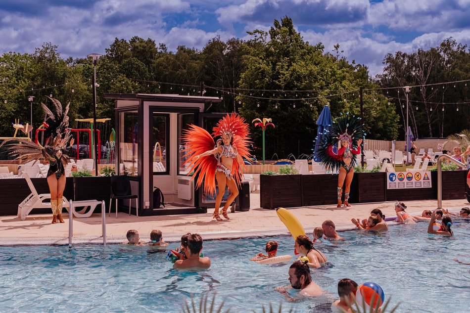 Łódź. Wakacyjna wyprawa w Aquaparku Fala w Łodzi. Kierunek: Brazylia!