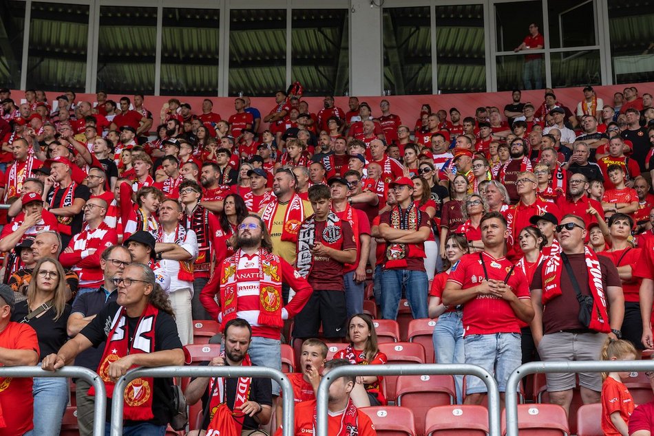 Łódź. Kibice na meczu Widzewa Łódź z Zagłębiem Lubin. Byłeś? Odszukaj się w galerii