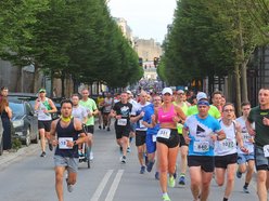 Łódź. Bieg Ulicą Piotrkowską Rossmann Run 2026. Zmiany w ruchu i MPK Łódź