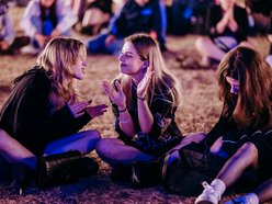 Didżejskie sety przeciwko deszczowi! Tak się gra między koncertami na Łódź Summer Festival 2025!