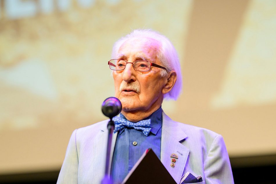 Łódź. Leon Weintraub Honorowym Obywatelem Łodzi. Wyjątkowa uroczystość w Centrum Dialogu