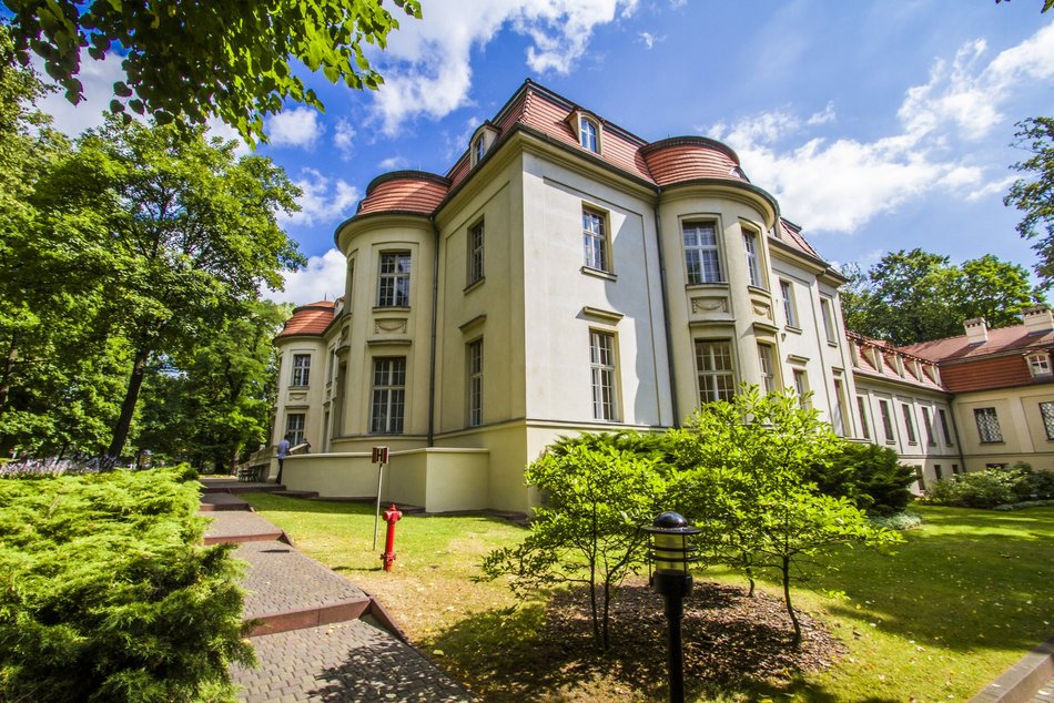 Modernistyczne budynki w Łodzi