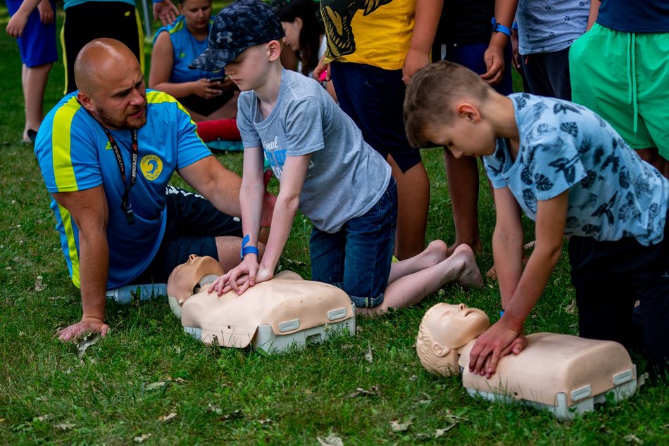 aquapark Fala, kursy wakacyjne, basen, dzieci, półkolonie w Łodzi