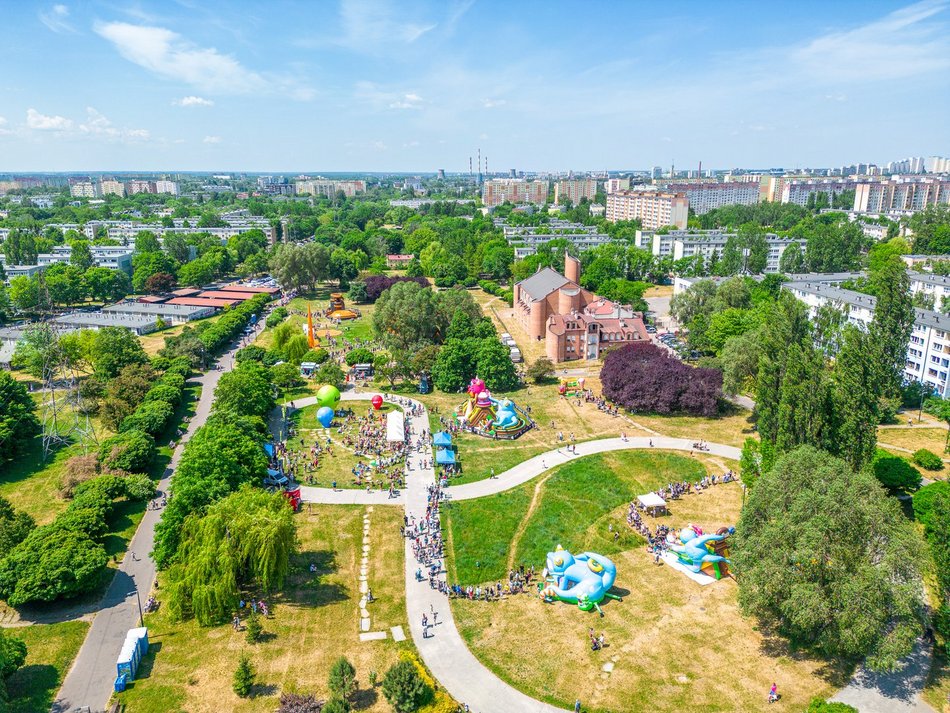 Festiwal dmuchańców w parku Podolskim w Łodzi