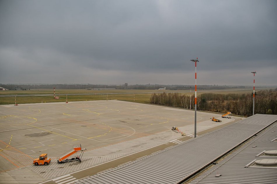 Farma fotowoltaiczna na lotnisku w Łodzi