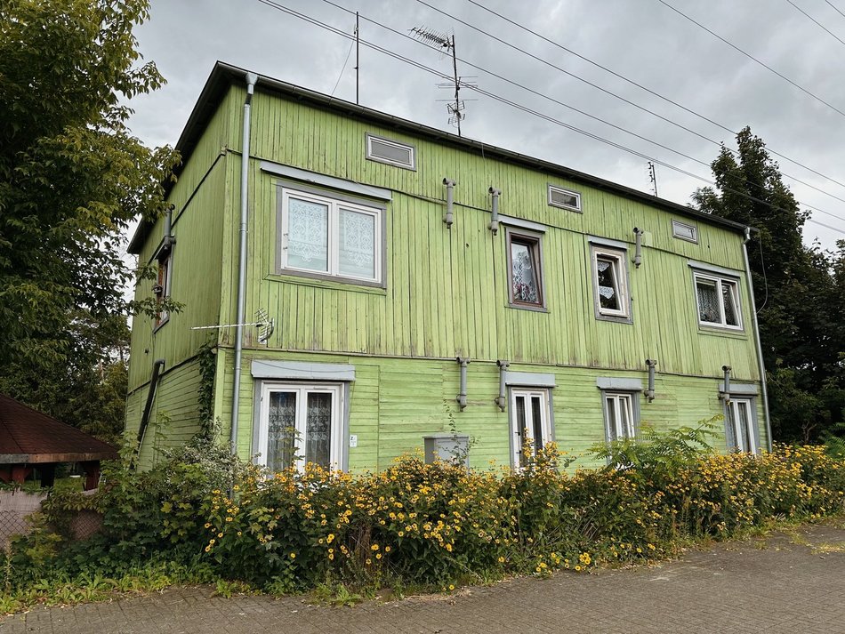 Kolumna-Las, Łask, zabytkowe wille, architektura drewniana