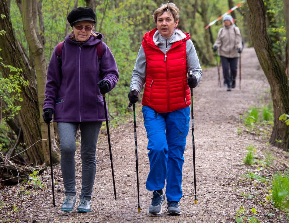 Nordic walking dla seniorów z Łodzi
