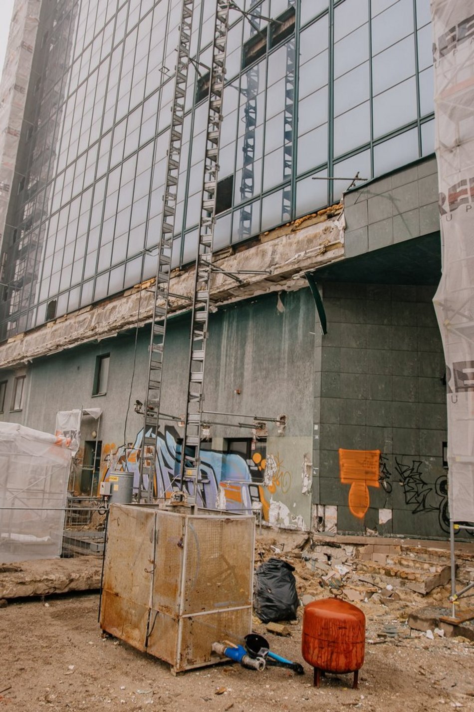 Budynek Gazowni Łódzkiej w przebudowie