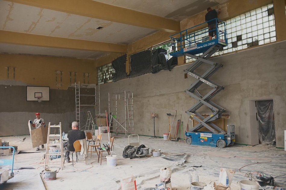 Łódź. Remont sali gimnastycznej w Szkole Podstawowej nr 166 w Łodzi. Będzie jak nowa!