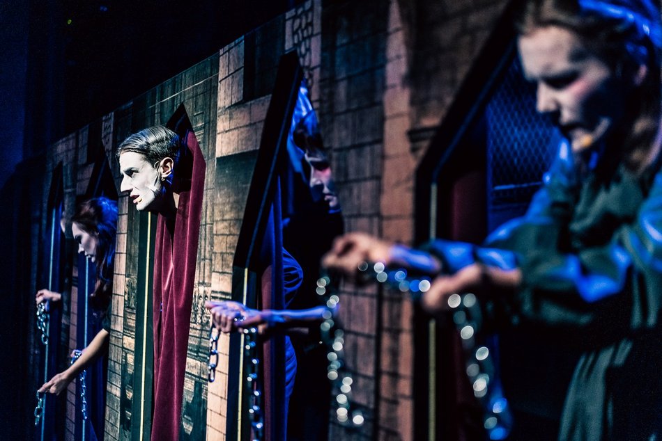 Poczuj świąteczny klimat w Łodzi! Koncerty, spektakle i kolędowania