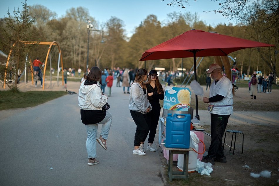 Gdzie grillować w Łodzi? Majówka z bliskim na łonie natury