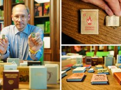 Łódź. Wielkie dzieła w wersji mini. Najmniejsze książki świata w Bibliotece im. Piłsudskiego w Łodzi