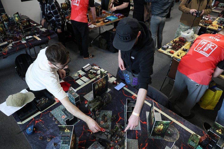 Łódź. Warhammer 40,000 opanował EC1 Łódź! Zobacz, jak wygląda zmagania na turnieju bitewniaków