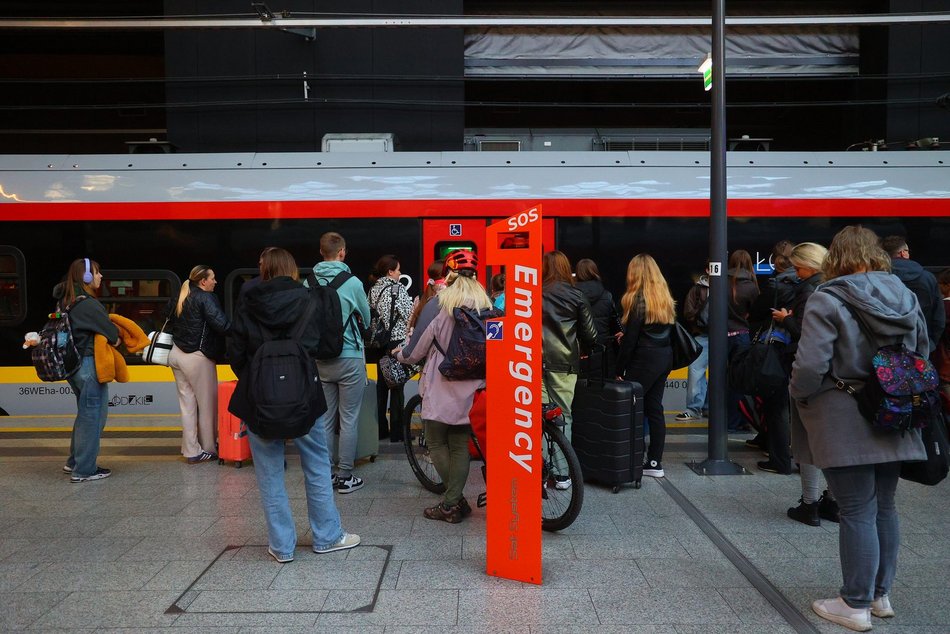 Łódź. Praca w ŁKA w Łodzi. Chcesz pracować w pociągu? Sprawdź szczegóły!