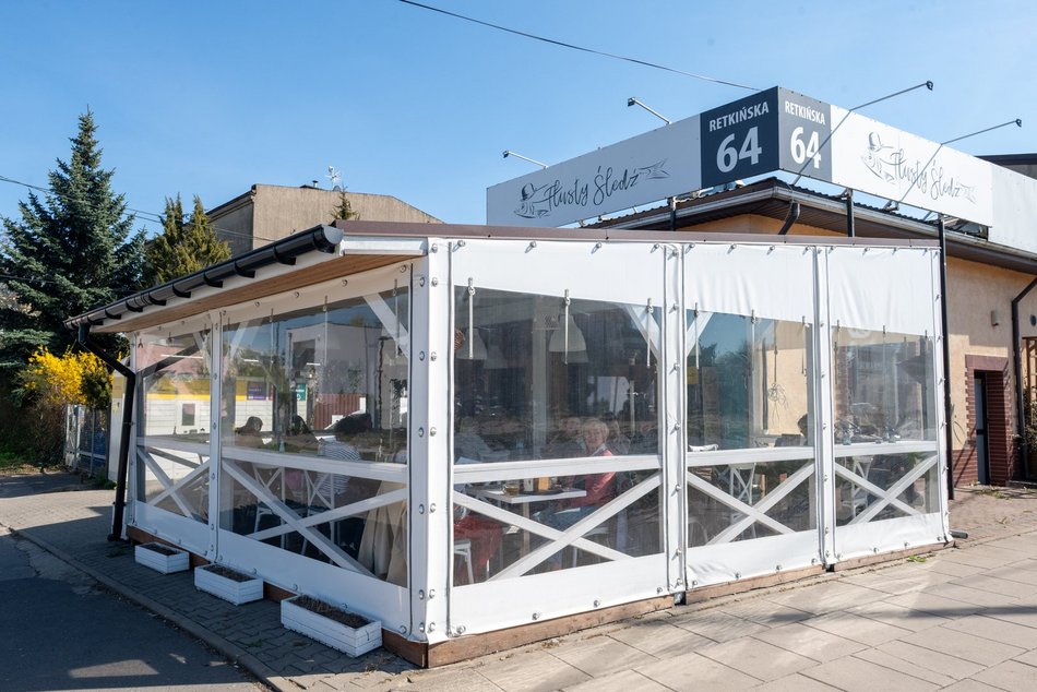 Łódź. Wyjątkowa smażalnia ryb w Łodzi. W Tłustym Śledziu zjesz lepiej niż nad Bałtykiem!