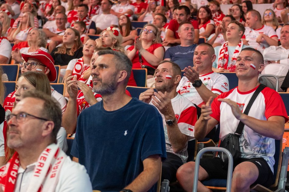 Łódź. Liga Narodów w Atlas Arenie w Łodzi. Byłeś/aś pierwszego dnia? Znajdź się w galerii!