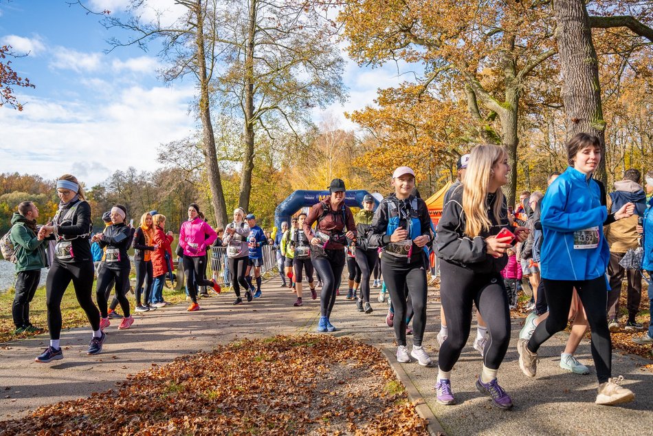 Łódź. Jesienny Festiwal Szakala w Łodzi. Brałeś/aś udział w biegu? Znajdź się na zdjęciach