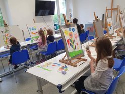 Łódź. Ferie zimowe 2026 w Łodzi. Ruszają zapisy na półkolonie! Oferta, ceny i szczegóły rejestracji