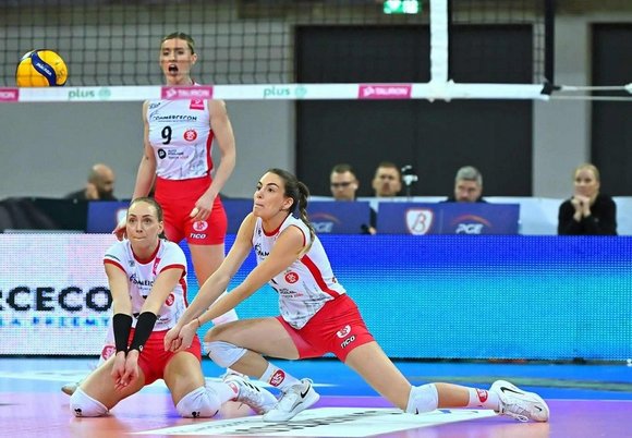 Łódź. Siatkarki ŁKS Łódź