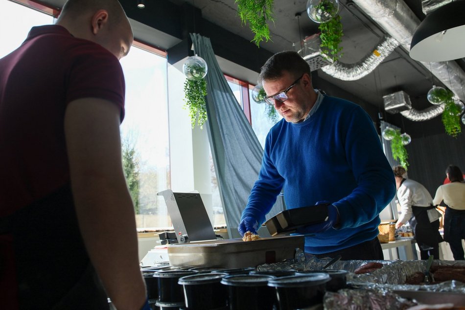 Gotują 400 litrów żurku na Miejskie Śniadanie Wielkanocne 2026 w Łodzi. Trwają przygotowania!