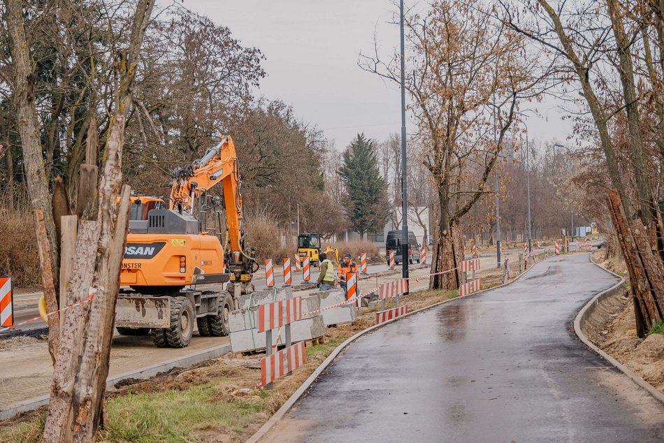 Łódź. Remont Szparagowej i Wersalskiej w Łodzi. Kiedy będą gotowe?