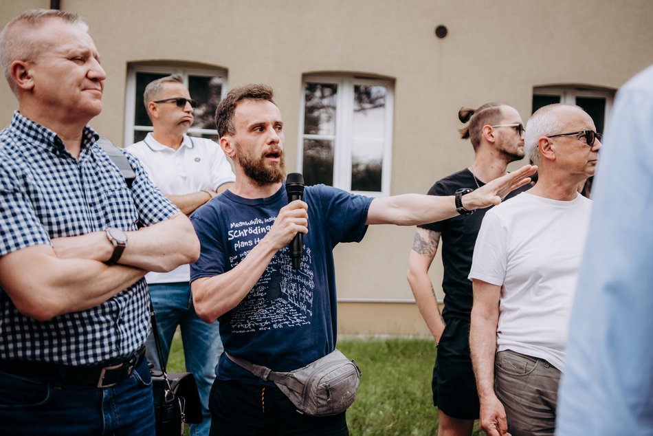 Łódź. Spacer nad rzeką Sokołówką w Łodzi. Dobra frekwencja i rozmowy o inwestycjach