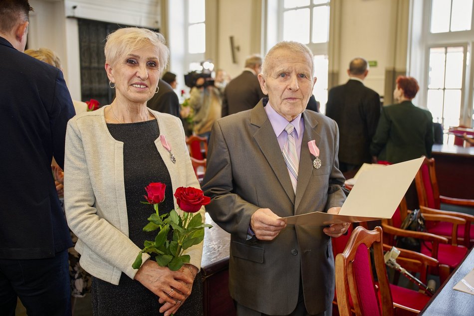 Małżeństwa z Łodzi uhonorowane medalami za wieloletnie pożycie