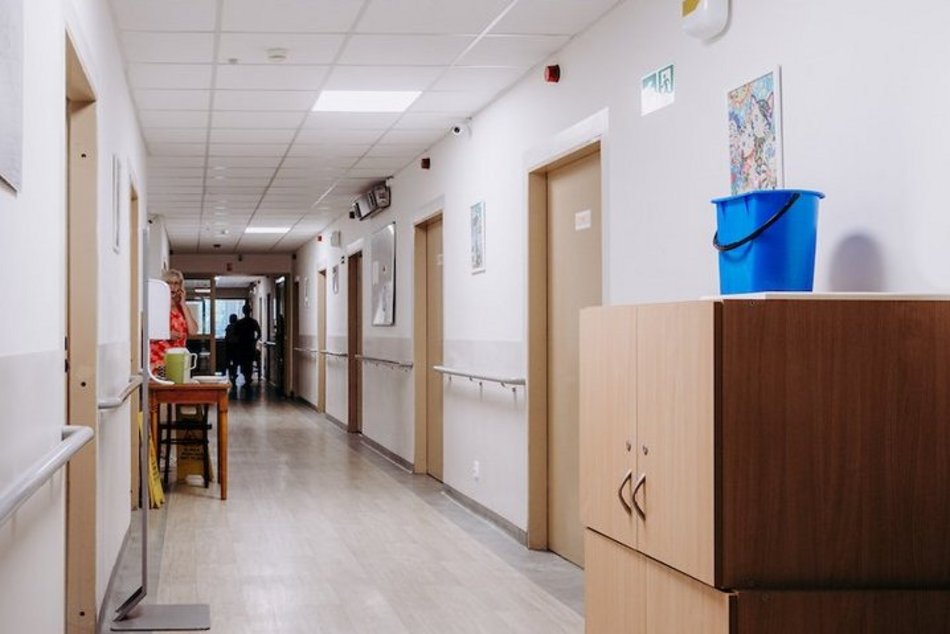 Remont w DPS przy Podgórnej w Łodzi na finiszu. Będzie bezpieczniej i piękniej dla łodzian