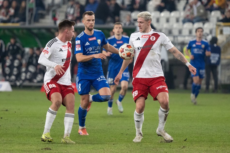Stadion Króla bez zwycięstwa. ŁKS Łódź zremisowali z Miedzią Legnica