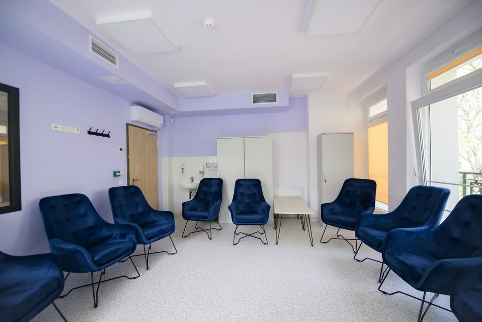 Łódź. Centrum Pomocy Psychiatrycznej dla Młodzieży w Łodzi po remoncie. Co za efekty!