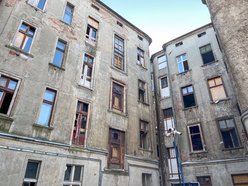 Narożna kamienica przy Gdańskiej pięknieje. Ruina stanie się perełką