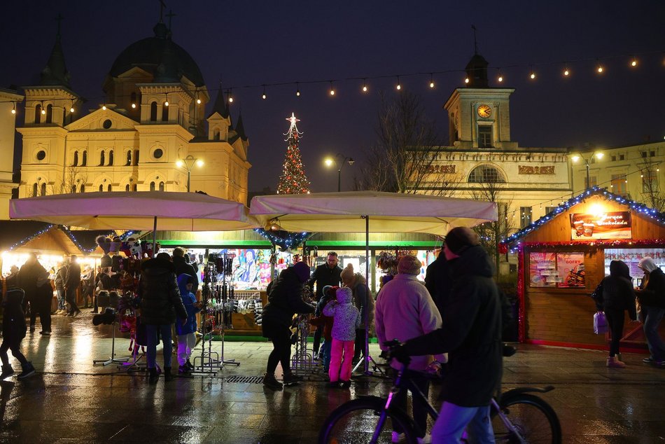 Świąteczny klimat na Jarmarku Bożonarodzeniowym w Łodzi