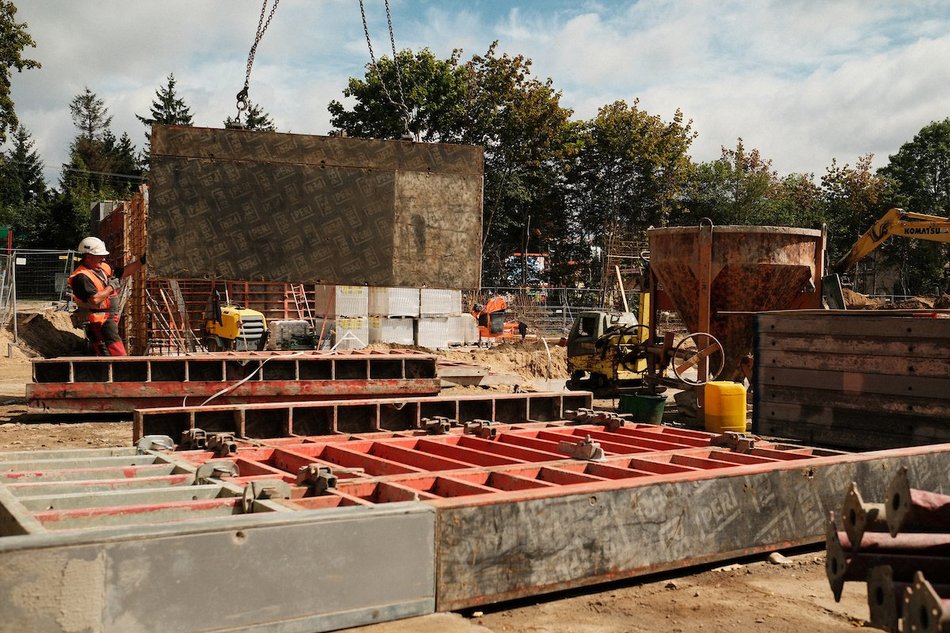 Łódź. Nowe przedszkole w Nowosolnej. Budowa nie zwalnia tempa