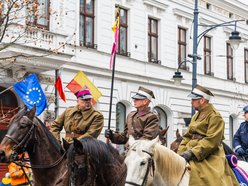 Łódź. WOŚP 2025 w Łodzi. Wielka Szarża przeszła Piotrkowską. Co za widok!