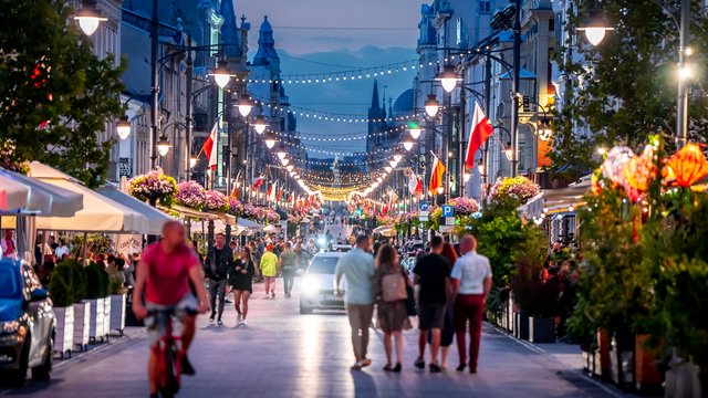 Rypnąć na miasto. Czy wiesz, co w dawnej Łodzi znaczyło to określenie? [ŁODZIANIZMY]