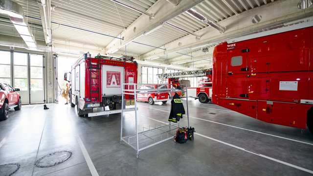 Nowa remiza strażacka na Olechowie. Strażacy przeprowadzili się z Ossendowskiego na Przybyszewskiego