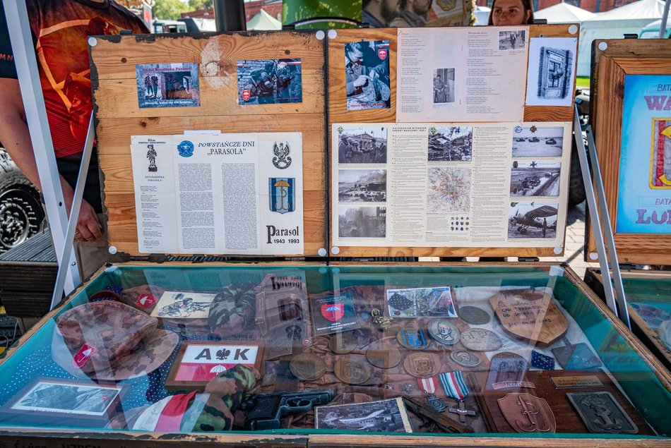 Piknik weterana w Manufakturze