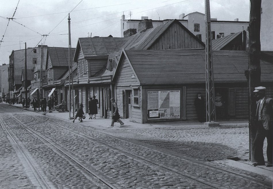 Ulica Wojska Polskiego przy skrzyżowaniu z ul. Franciszkańską - lata 1919-1939