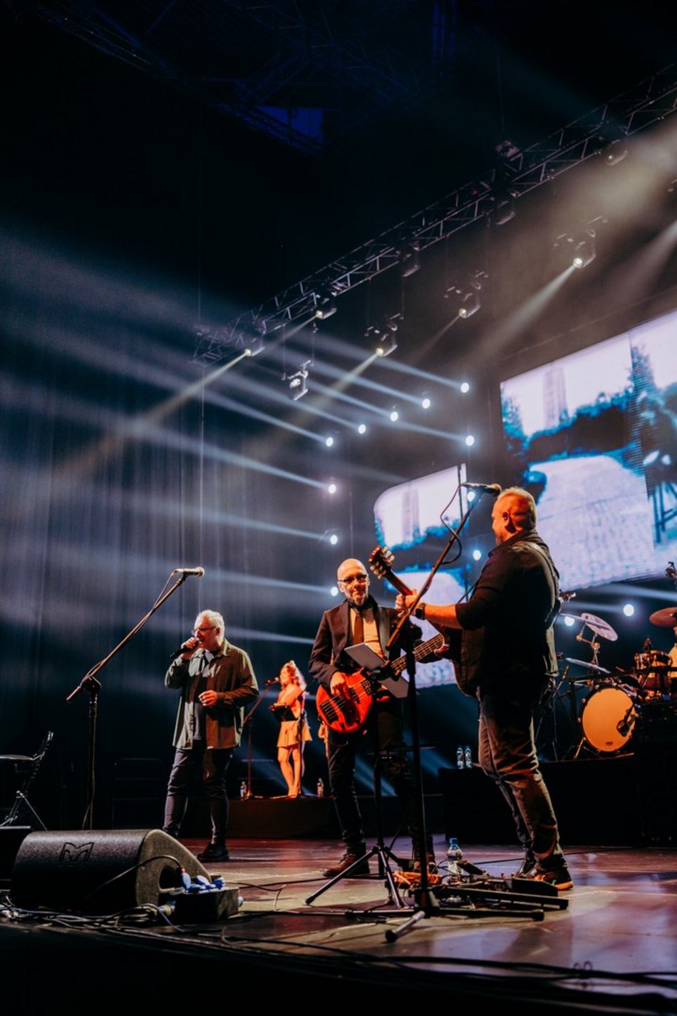 Łódź. Elektryczne Gitary w Atlas Arenie w Łodzi. Kultowe przeboje i tłumy fanów