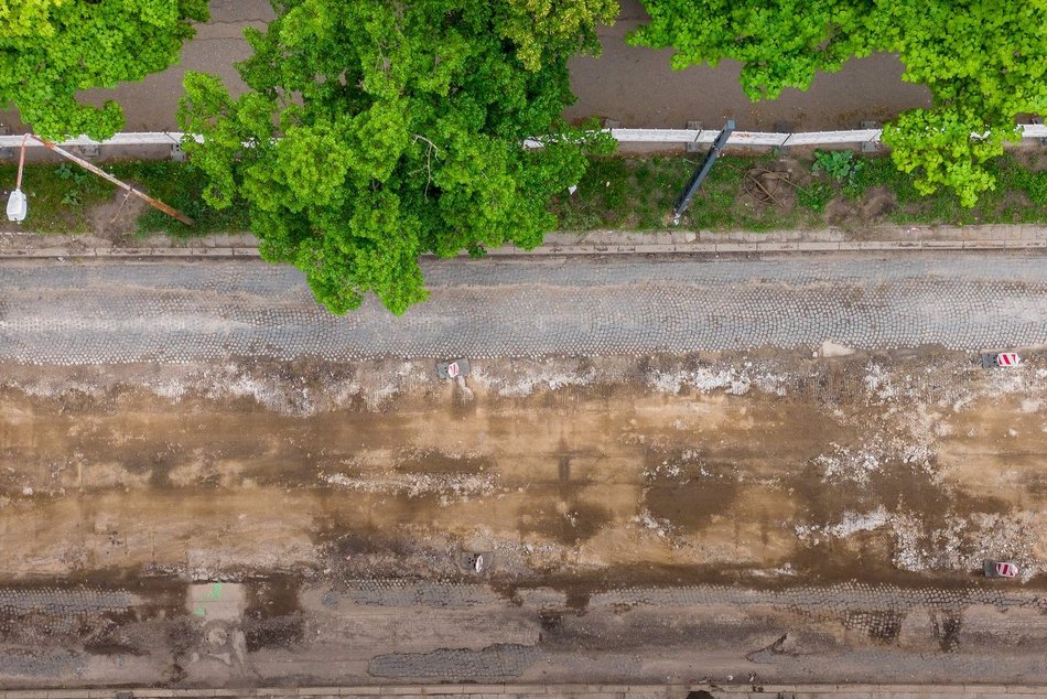 Łódź. Remont Rzgowskiej w Łodzi na pełnych obrotach. Zniknęło torowisko MPK Łódź i stary asfalt!