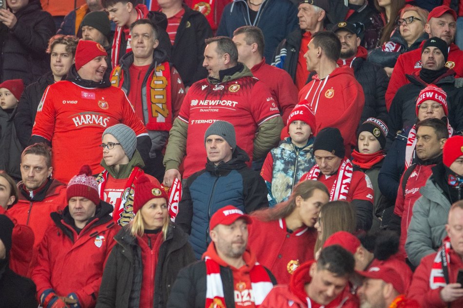 Łódź. Kibice na meczu Widzew Łódź - Lech Poznań. Byłeś/aś? Znajdź się w galerii!