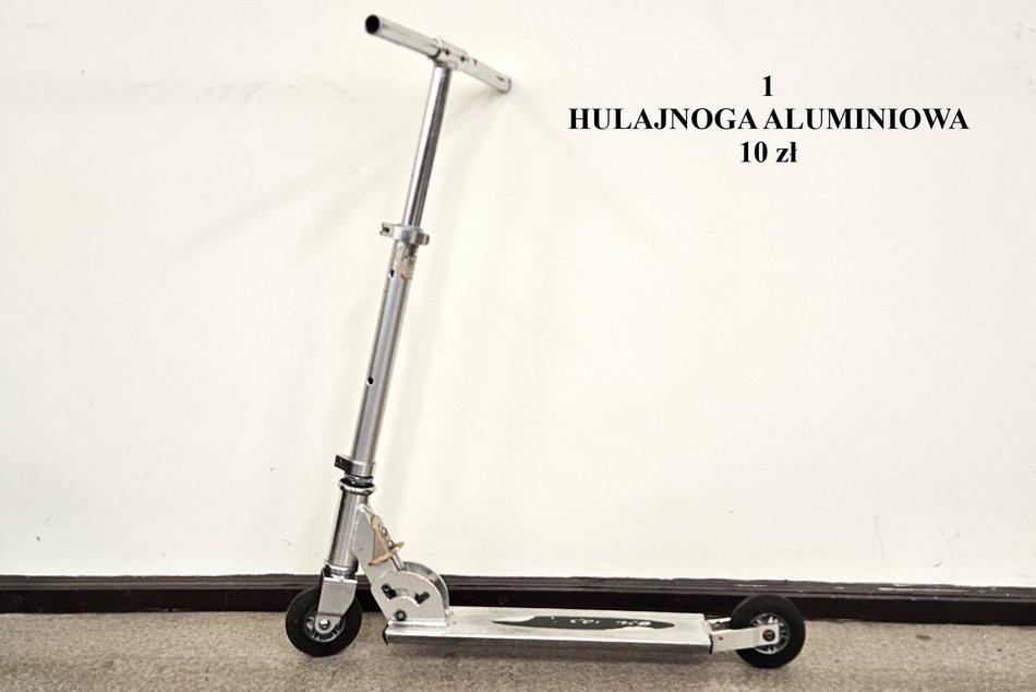 Łódź. Aukcja Biura Rzeczy Znalezionych